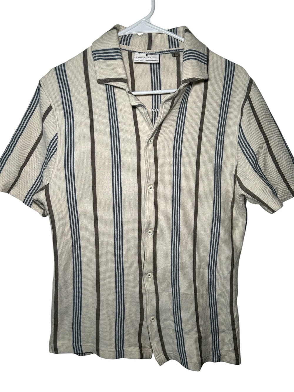 Larsson & CO Men's Short Sleeve Button Up Shirt Cream with Blue & Brown Stripes